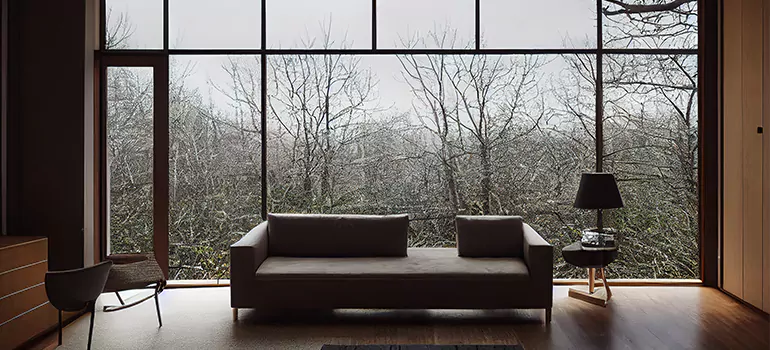 Casement Picture Window in Bartow, FL